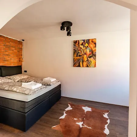Jez&spi - Fialka Otel *